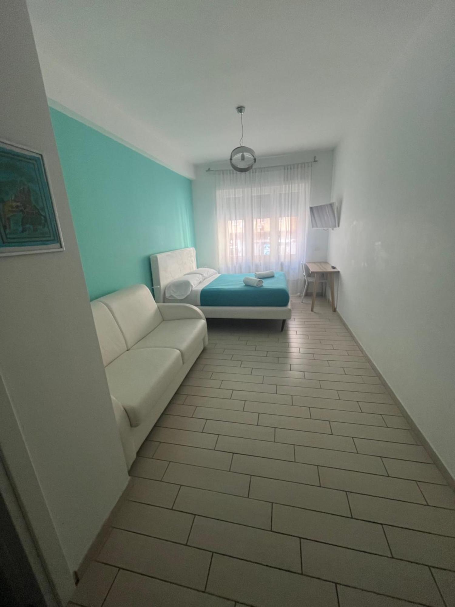 Vomerooms Неаполь Экстерьер фото
