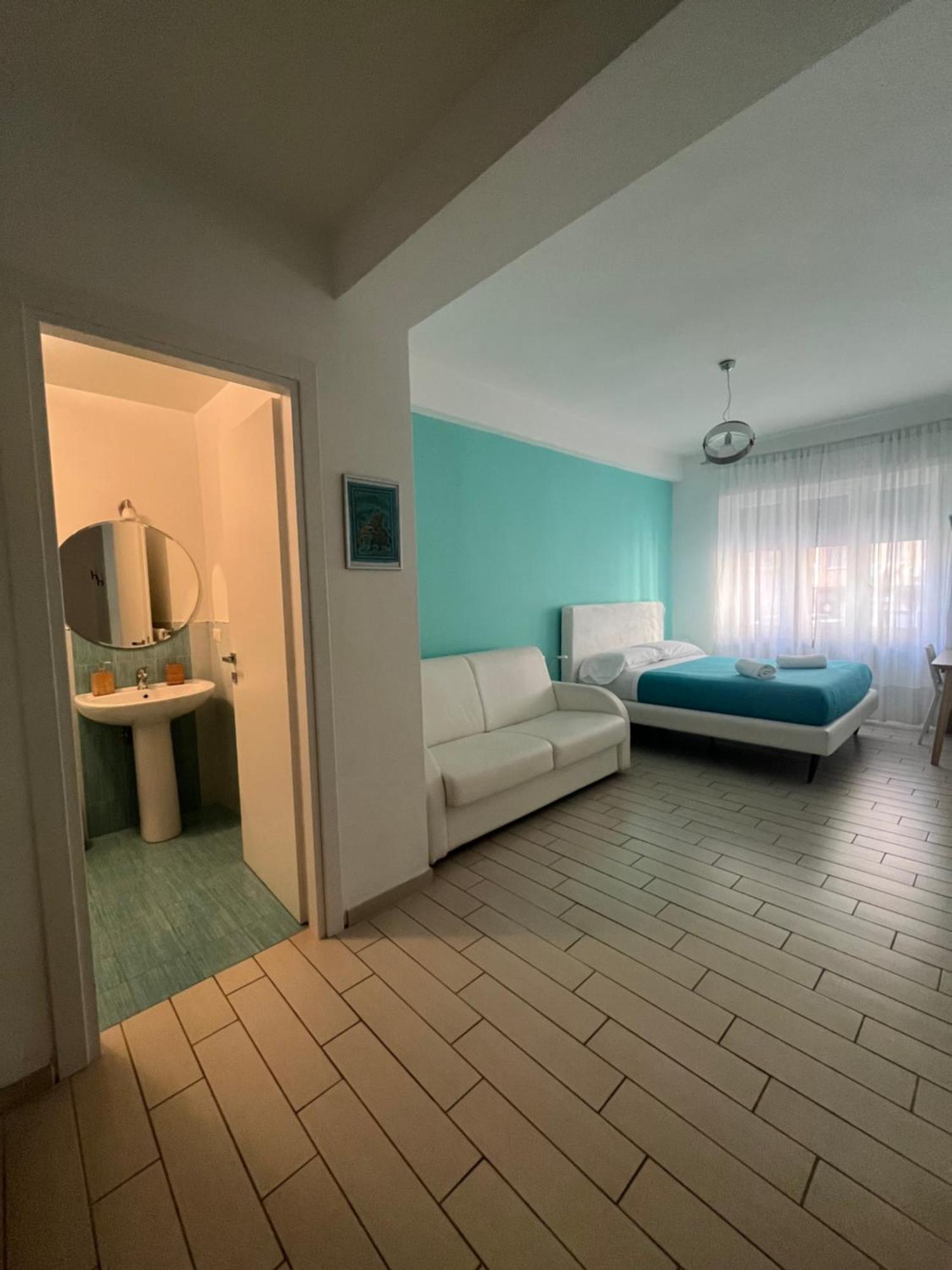 Vomerooms Неаполь Экстерьер фото